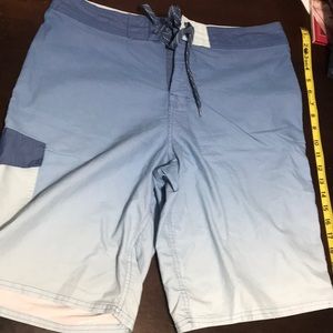 Mens Mossimo Supply Co. swim trunks size 34